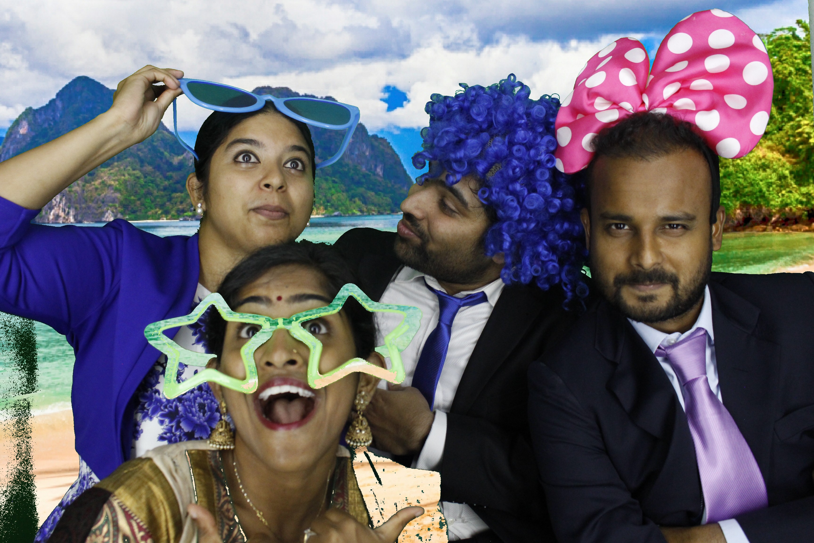 Rebecca and Warren's Wedding | View more photos from the event at gallery.myphotoboothexperience.co.uk/u/MyPhotoBoothExperienceLtd/Rebecca-and-Warrens-Wedding